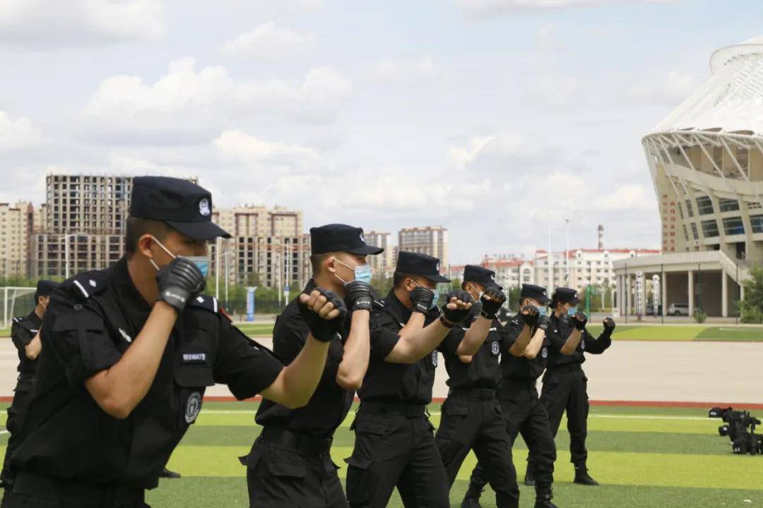 警察是公务员还是事业编_警察是什么编制_这就是警察
