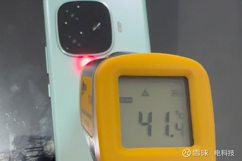 较好种玩点手机游戏有哪些_建议玩的手机游戏_玩游戏哪种手机较好点