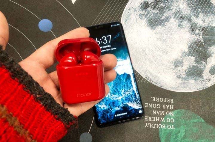 荣耀耳机手机游戏没声音_荣耀手机用荣耀耳机有弹窗吗_游戏耳机荣耀手机